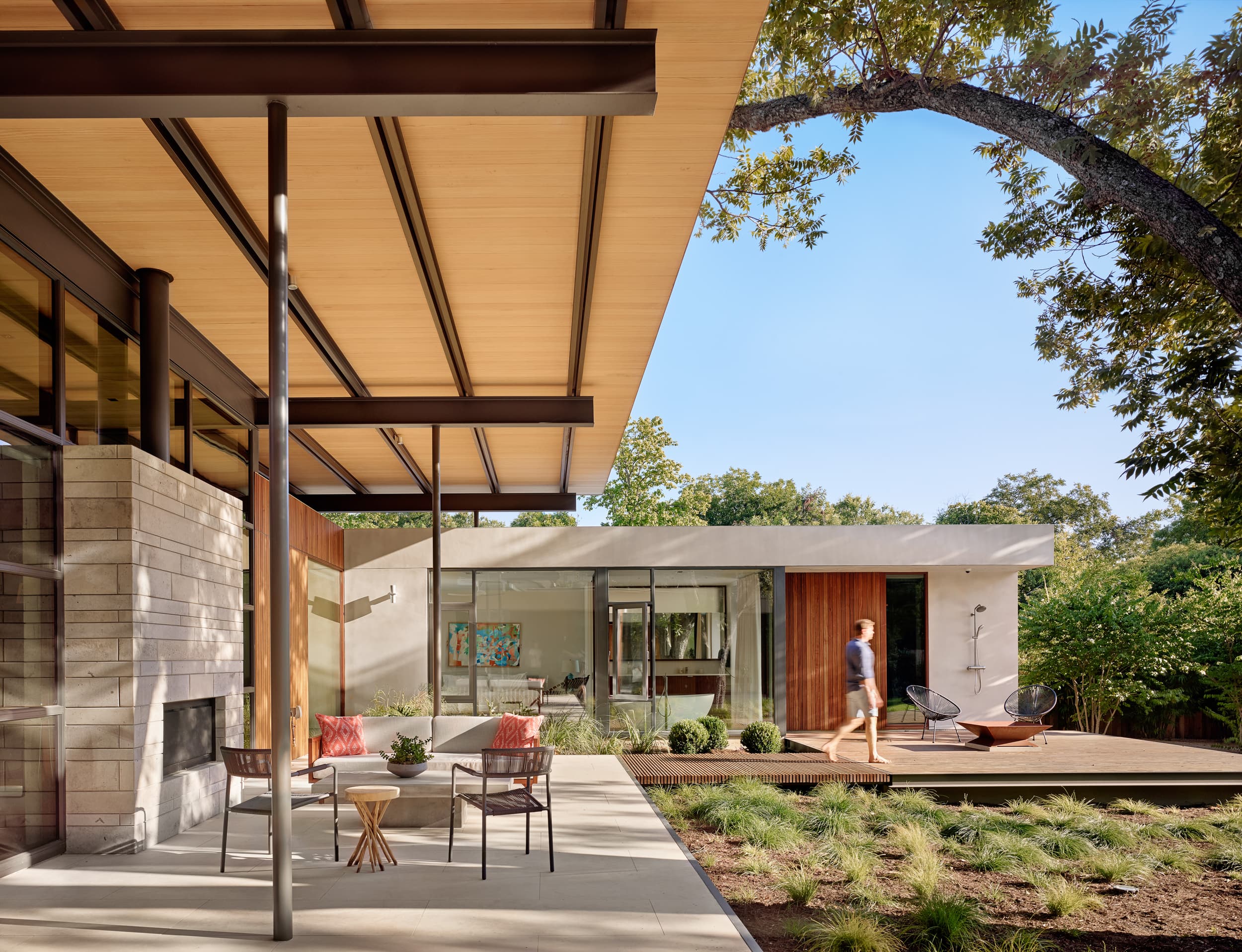 Canopy House - Backyard; A Parallel Architecture