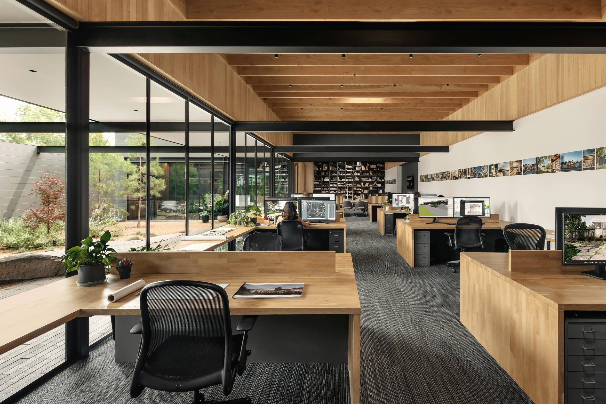 ECC Creative open floorplan desks; A Parallel Architecture