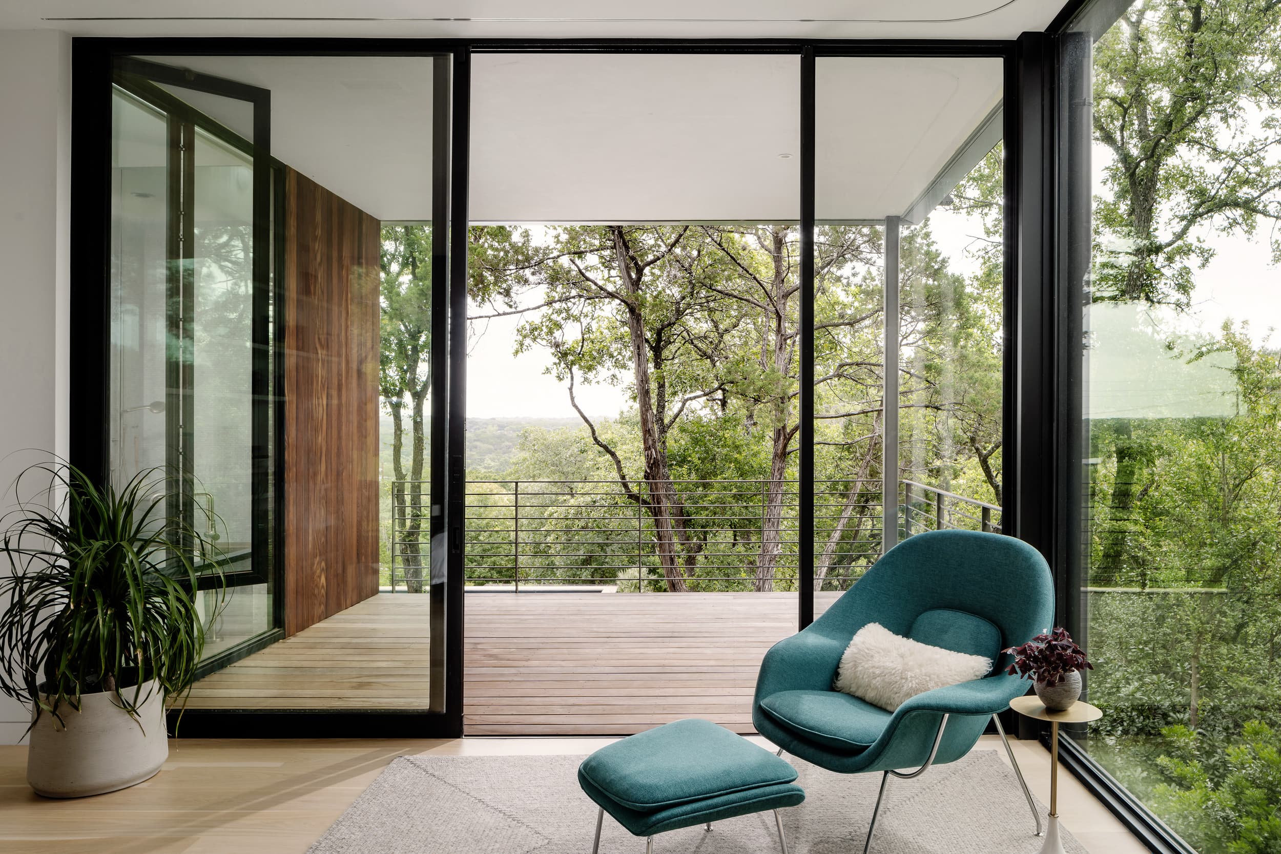 Inwood Residence - Patio; A Parallel Architecture