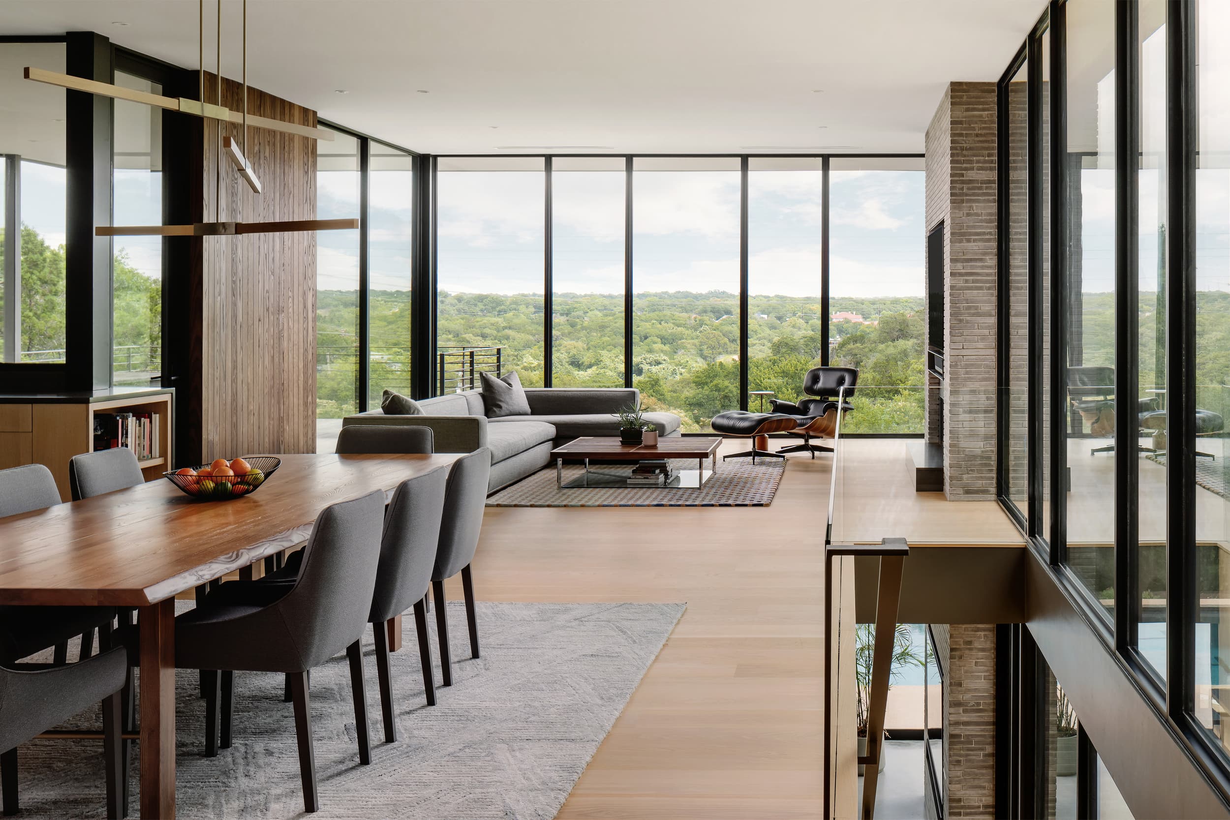 Inwood Residence - Dining area; A Parallel Architecture