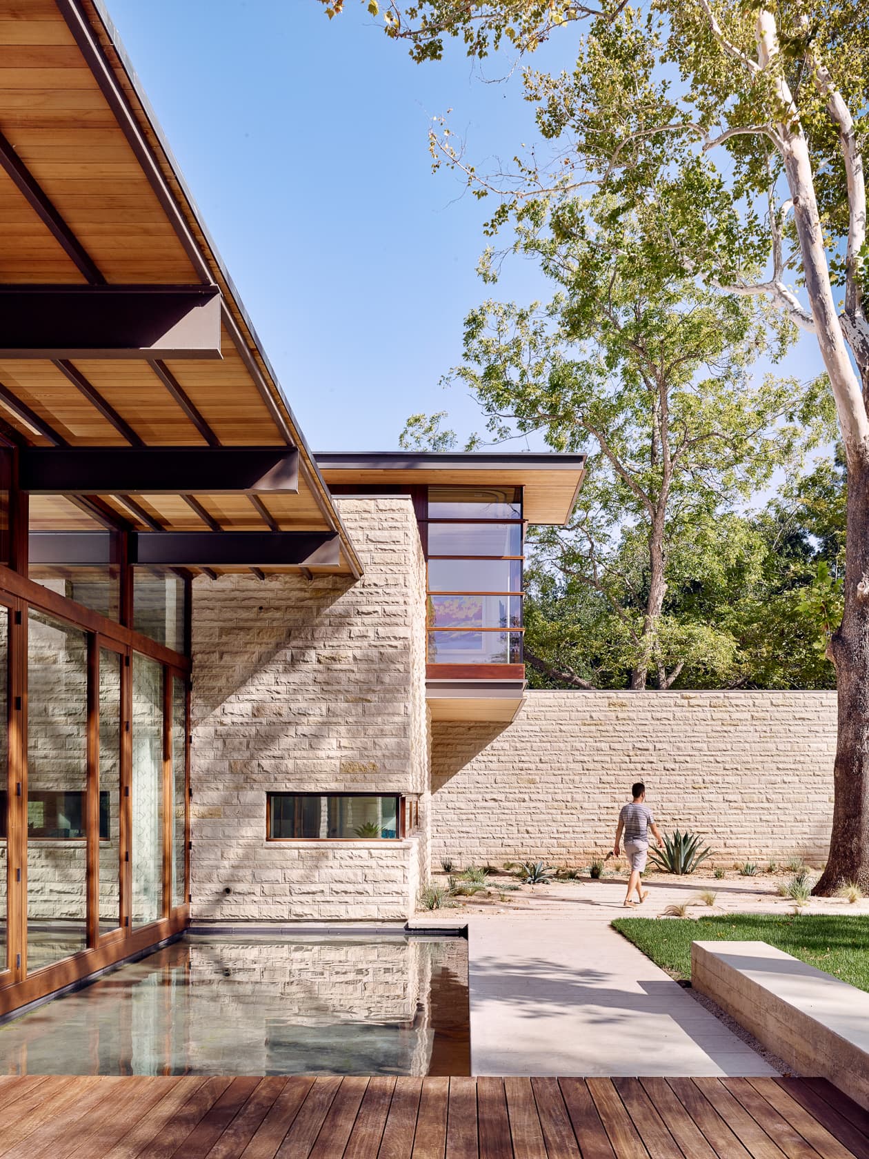 Lake Austin Residence - Entry Walk; A Parallel Architecture