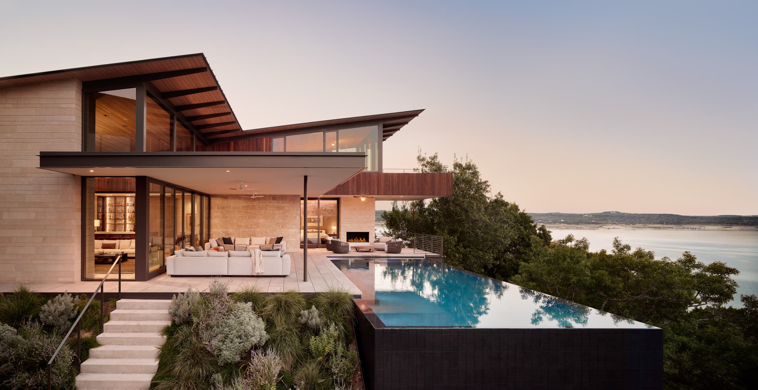 Overlook House - Overall; A Parallel Architecture