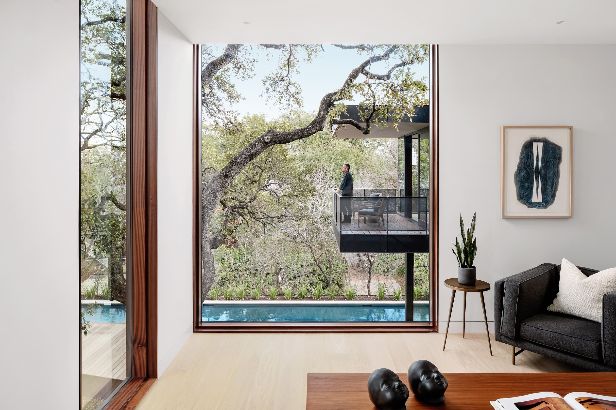 Retama House - Second Floor View; A Parallel Architecture