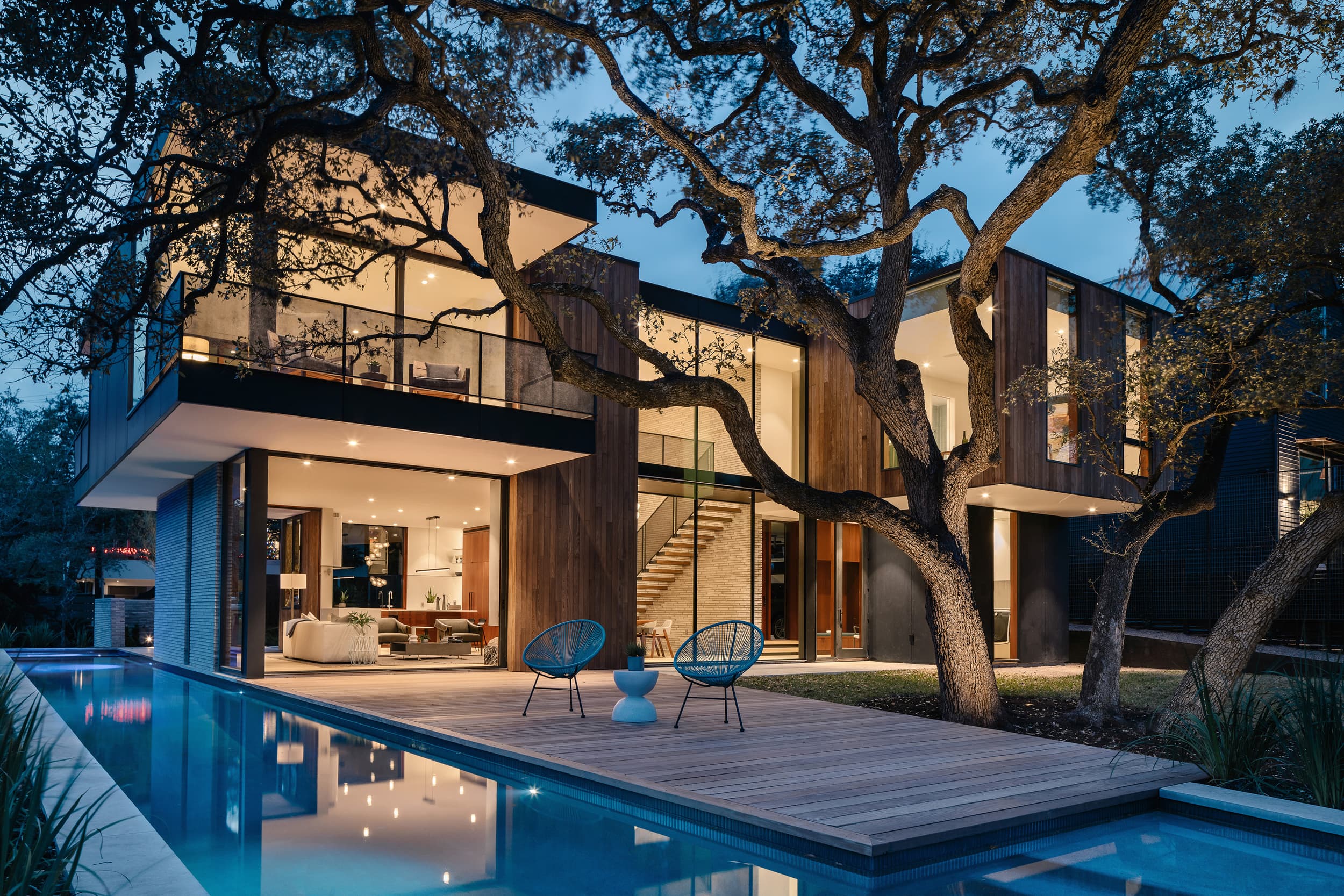 Retama House - Pool at Night; A Parallel Architecture