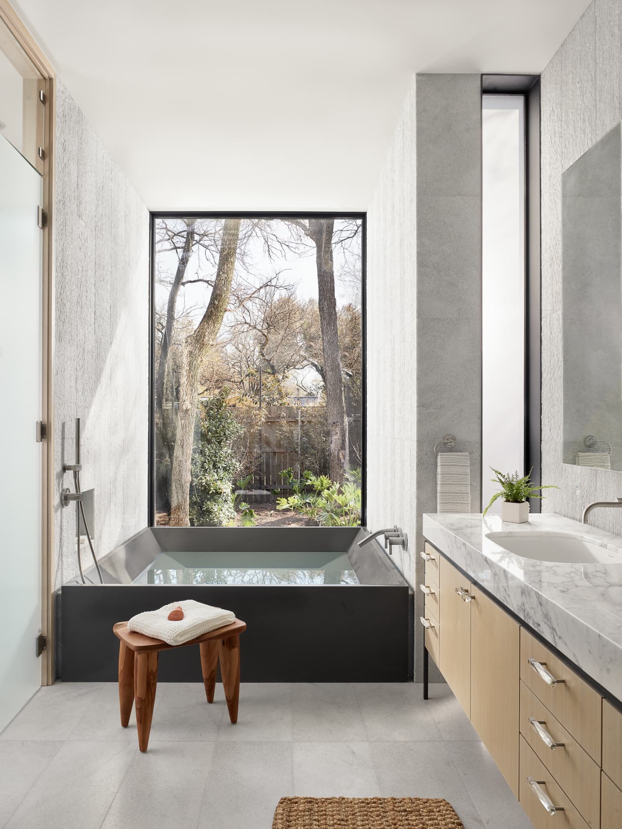 Rollingwood Residence - Primary Bath; A Parallel Architecture