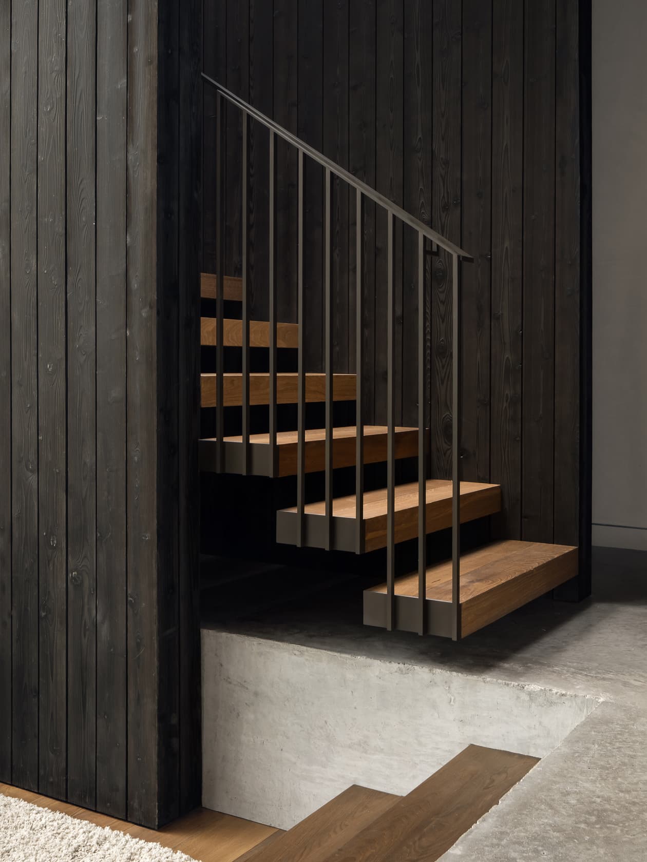 Terrace Mountain Residence - Staircase; A Parallel Architecture