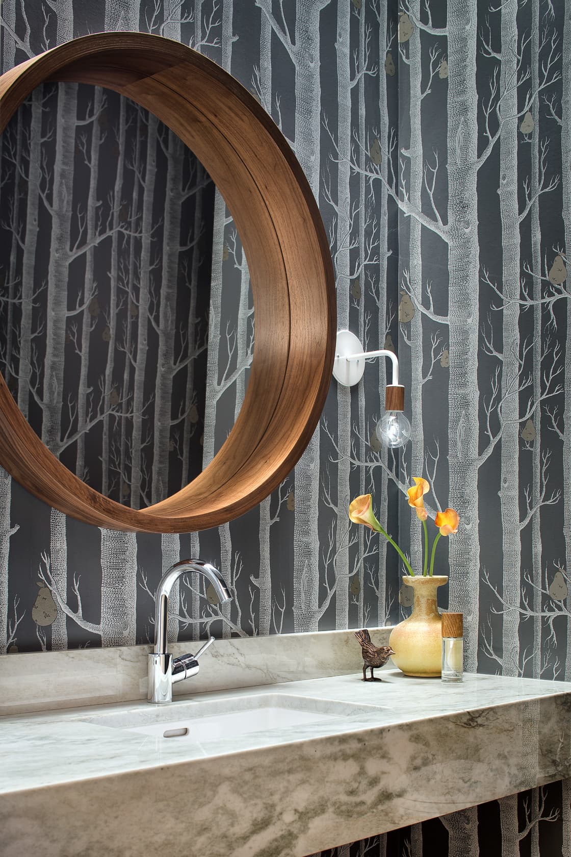 Three-Courts Residence - Primary Bathroom; A Parallel Architecture