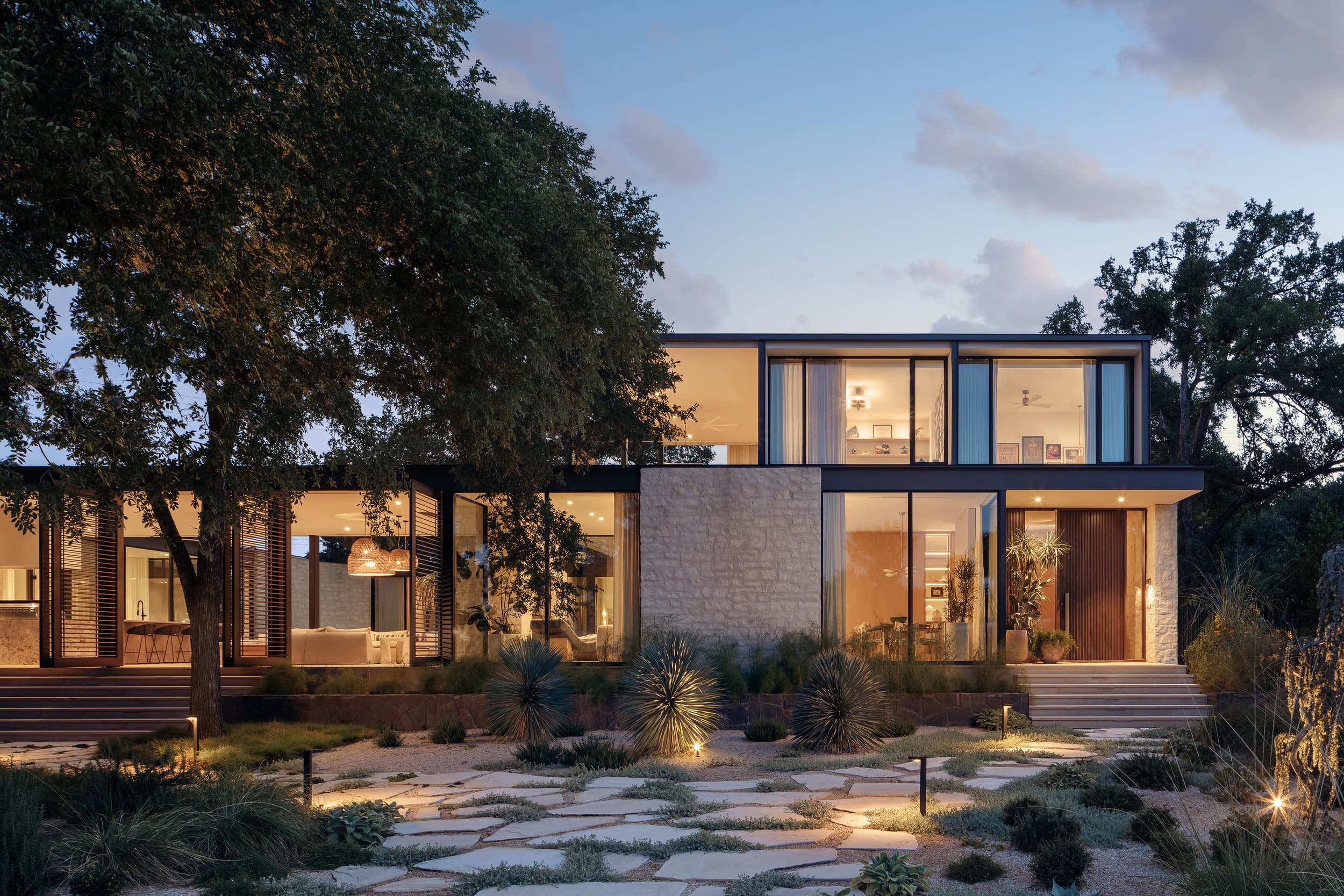 Timberline Residence - Entry; A Parallel Architecture