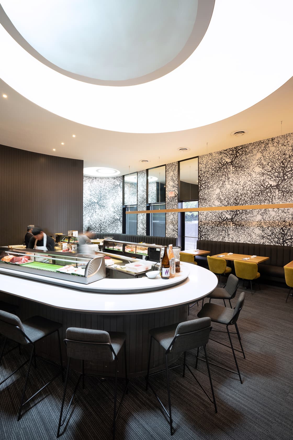 Uptown Sushi - Sushi Bar; A Parallel Architecture